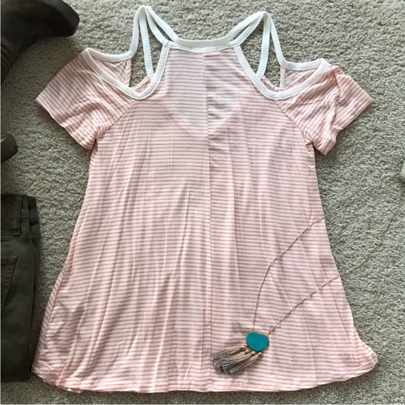 Striped Cold Shoulder Tunic Top - Picture 5 of 6